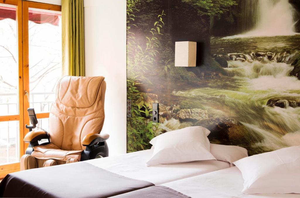 Hospedium Hostal Un Punto Chic Huesca Dış mekan fotoğraf