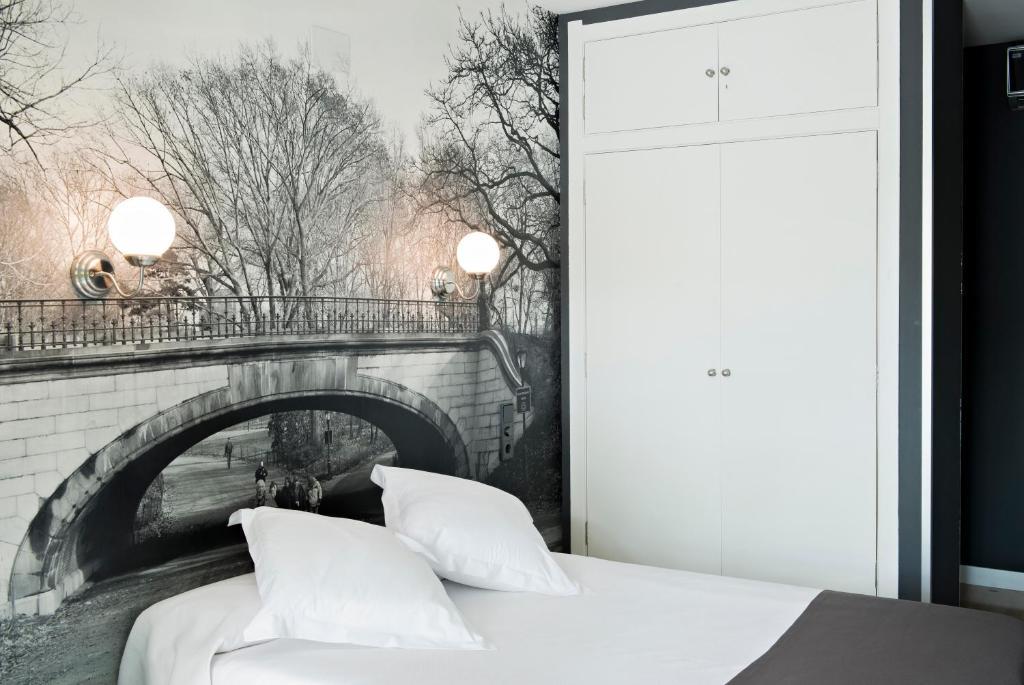 Hospedium Hostal Un Punto Chic Huesca Dış mekan fotoğraf